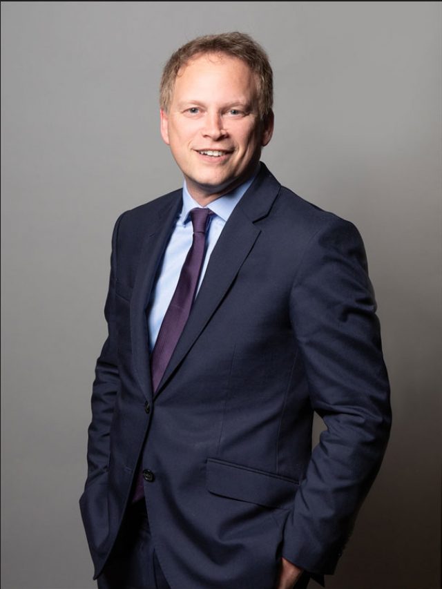Grant Shapps Biography 2022, Wiki, Net Worth, Parents, Wife, Career, Age, Height